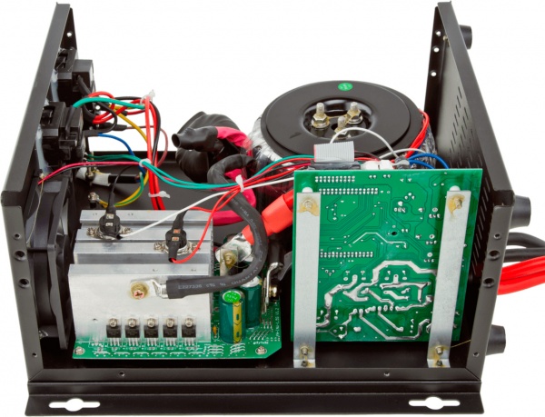 Джерело безперебійного живлення (ДБЖ) LogicPower 10A/20A LPY- W - PSW-2000VA+ (1400Вт)