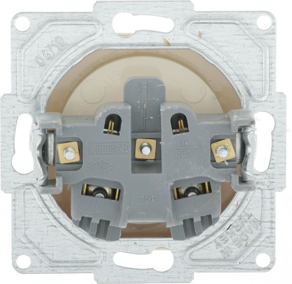 Розетка без заземлення Gunsan Visage без шторок без кришки кремовий 15 28 12 00 151 113