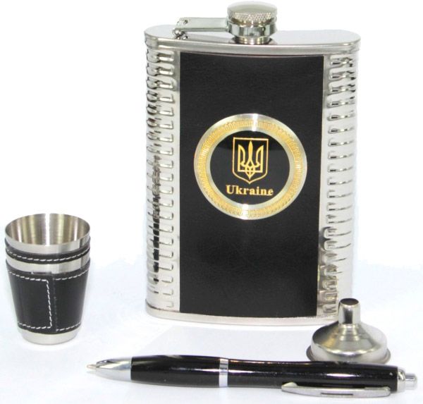 Набір подарунковий з флягою стопками лійкою і кульковою ручкою A119
