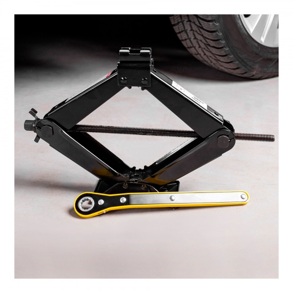 Домкрат механический ромбический AMiO (02479) 2 т