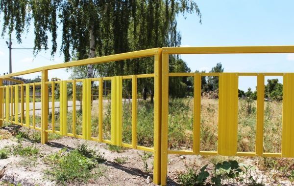 Труба профильная квадратная композитная полимерная (стеклопластиковая) 50х50х5 мм 2 м 