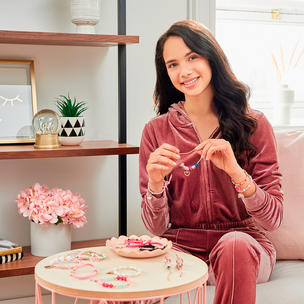 Набор для изготовления украшений Juicy Couture Коробочка с сюрпризом MR4437