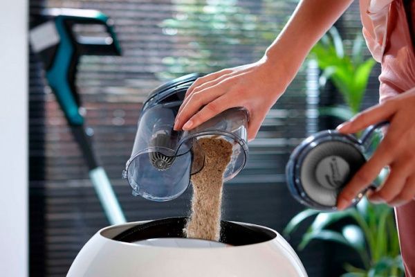 Пылесос аккумуляторный Philips FC6903/01 