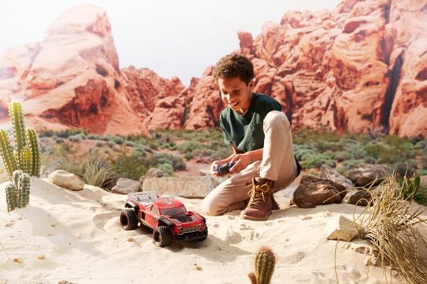 Машинка на р/у Nikko Racing 10061