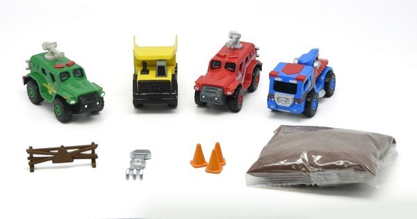 Игровой набор Tonka Машинка металлическая с массой для лепки и аксессуарами в ассортименте 1:64 6051