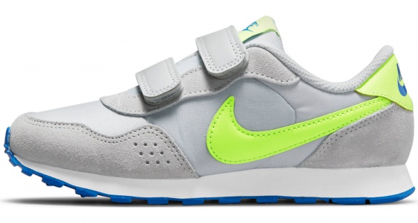 Кросівки Nike MD Valiant CN8559-015 р.US 1,5Y сірий