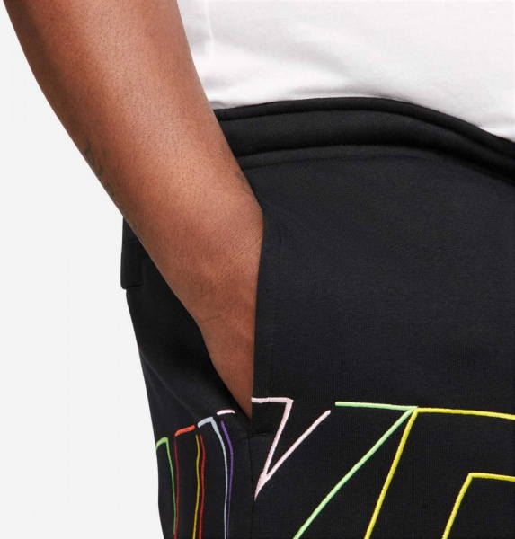 Брюки Nike DX0547-010 р. 2XL черный