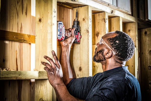 Шуруповерт ударний акумуляторний SKIL XP CD1E3085CA