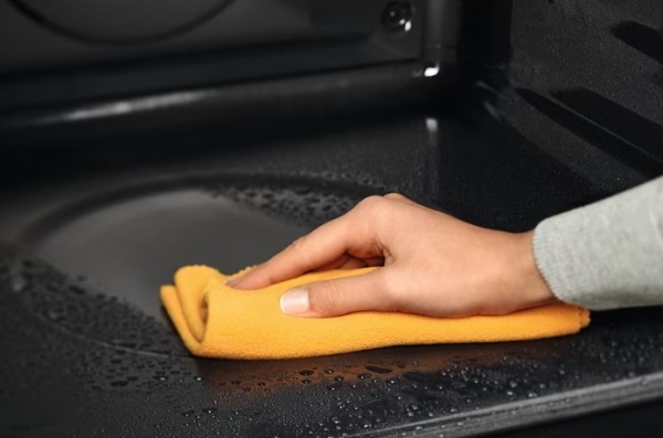 Духова шафа Electrolux PRO 600 EOD3H50BK