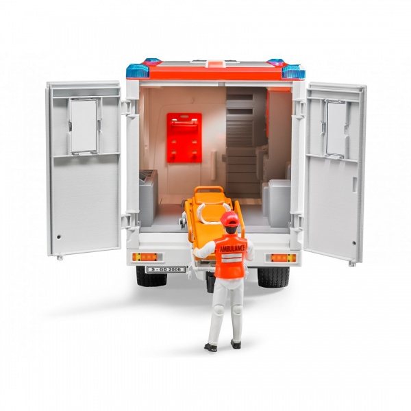 Машинка Bruder іграшкова - швидка допомога Мерседес Спринтер + фігурка водія 1:16