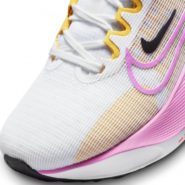 Кроссовки Nike NIKE ZOOM FLY 5 DM8974-100 р.40,5 бежевый