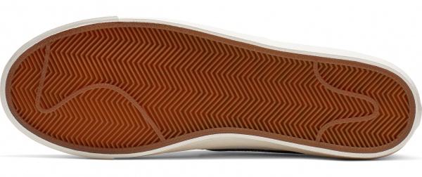 Кросівки Nike BLAZER MID 77 VNTG BQ6806-100 р.US 10,5 білий