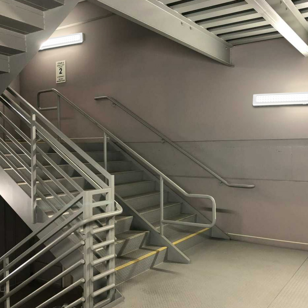 Светильник аккумуляторный Eurolamp 12 Вт 60 LED зеленый EM-60SMD/12W(АV)