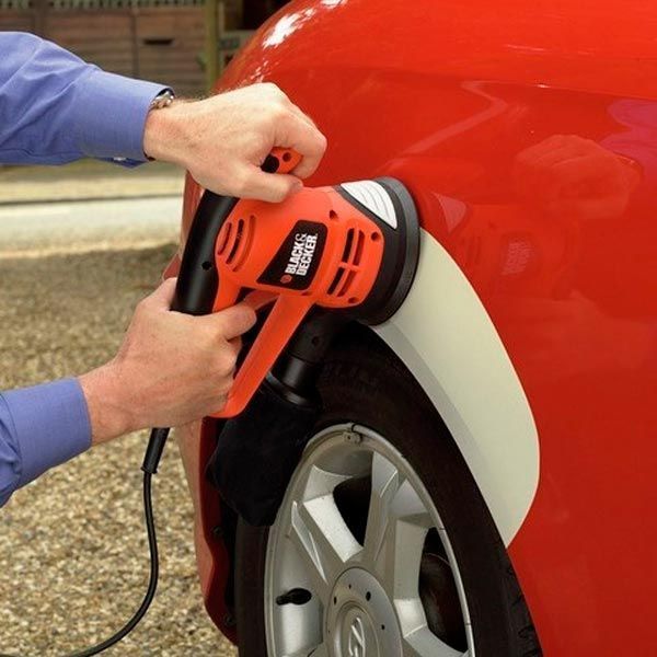 Эксцентриковая шлифмашина Black+Decker KA191EK