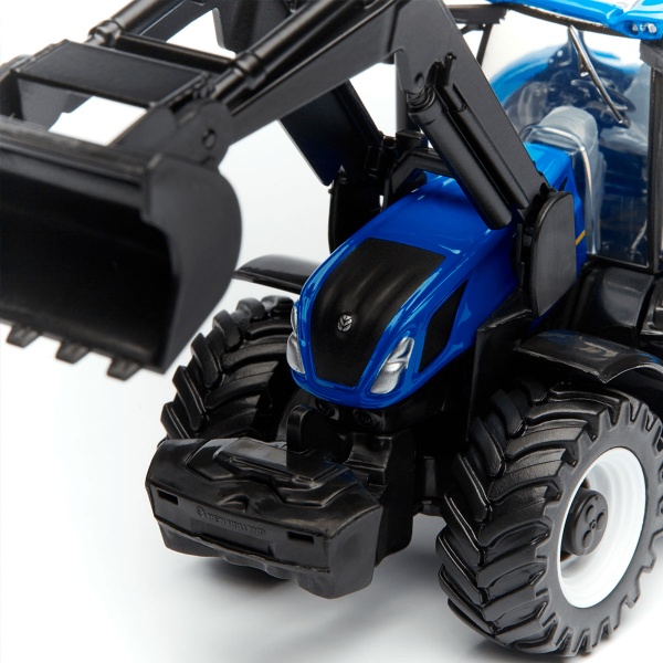 Автомодель Bburago Farm Трактор NEW HOLLAND T7.315 1:32 18-31632