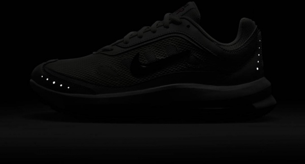 Кроссовки Nike AIR MAX AP CU4870-004 р.37,5 бежевый