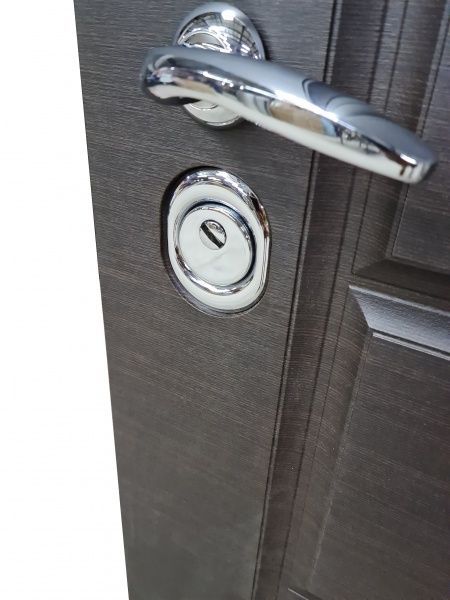 Двері вхідні Булат Гарант 117 венге горизонт темний 2050x950мм ліві