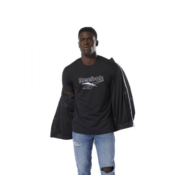 Футболка Reebok CL V UNISEX TEE DT8245 S чорний