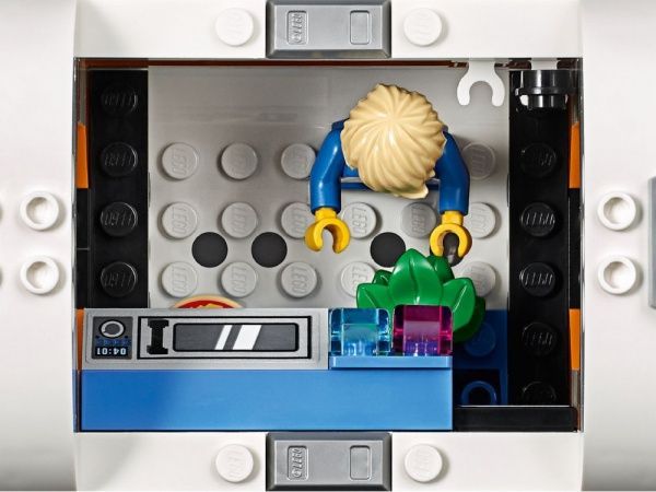 Конструктор LEGO City Космическая станция на Луне 60227
