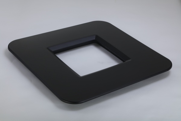 Горщик пластиковий Mondum Медітеранео 40x45x36 см (ніжки срібні/чорні) квадратний 36 л чорний 