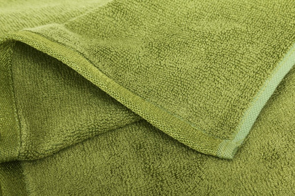 Полотенце махровое Glossy 70x140 см оливковый Texpol 