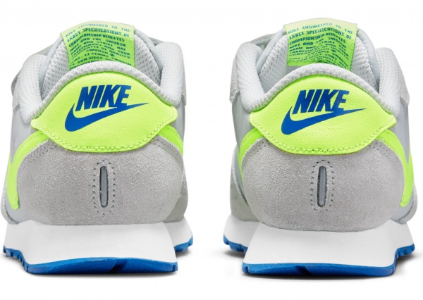 Кросівки Nike MD Valiant CN8559-015 р.US 1Y сірий