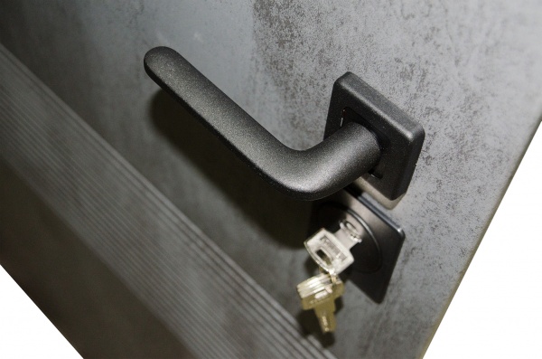 Двері вхідні Міністерство дверей Оптима-58 оксид 2050х860 мм праві