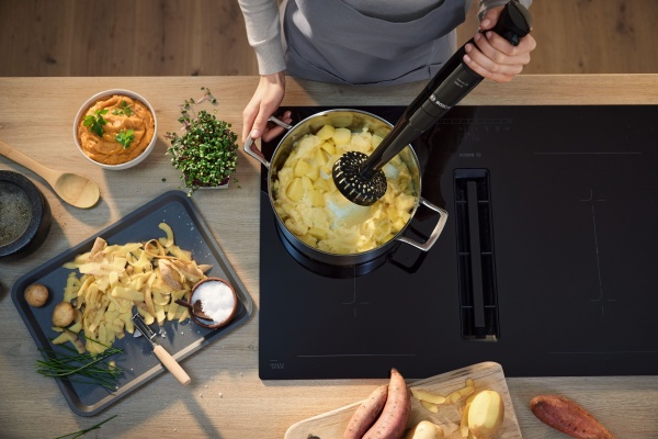 Блендер погружной Bosch ErgoMaster MSM4B623