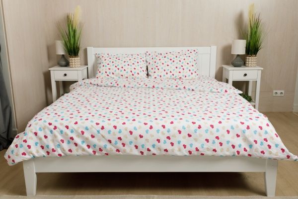 Комплект постельного белья Сердца 1,5 белый с принтом Rigel 
