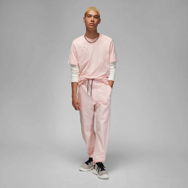 Футболка Nike 23E SS CREW DQ7358-610 р.S світло-рожевий