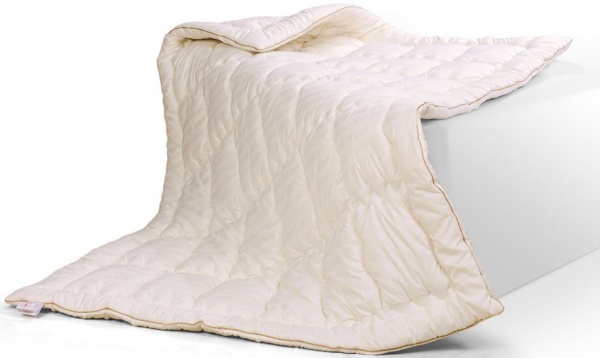 Одеяло шерстяное Mikrosatin Gold Woolen Hand Made 168 деми (2200000460387) 155x215 см MirSon