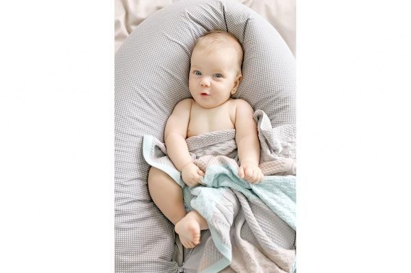 Плед IDEIA вязаный Малыш пэчворк + шапочка 70х90 см розовый 8000029910 