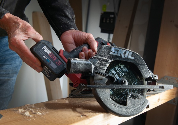 Пилка дискова SKIL SW1E3571CA