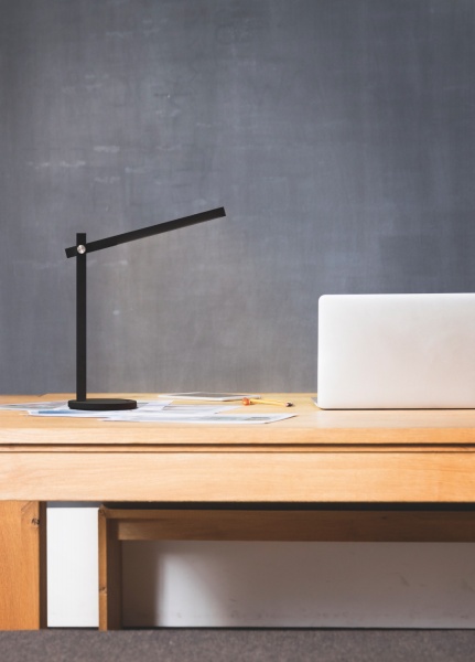 Настільна лампа Ledvance ALU dim ССТ 7 Вт чорний 