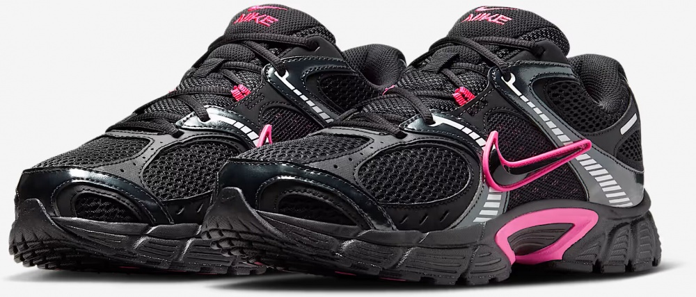 Кросівки Nike NIKE V5 RNR HQ7901-002 р.36,5