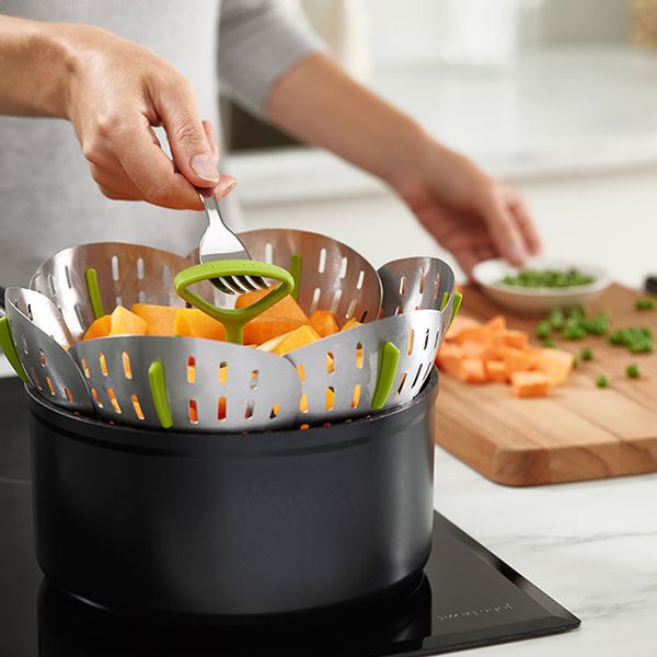 Пароварка для кастрюли BLOOM 01000882 Joseph Joseph