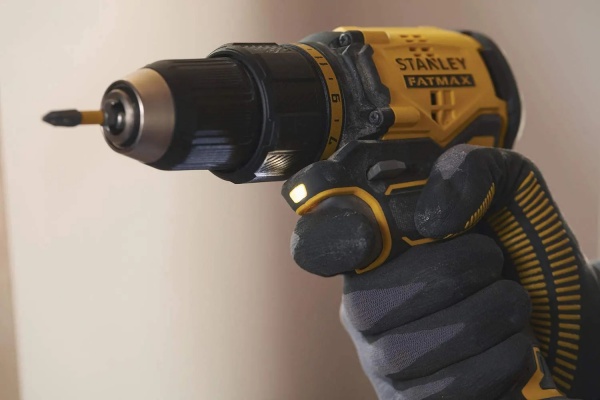 Шуруповерт акумуляторний Stanley FatMax SFMCD710D2K