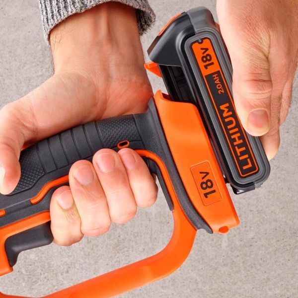 Болгарка (угловая шлифмашина) Black+Decker BCG720M1