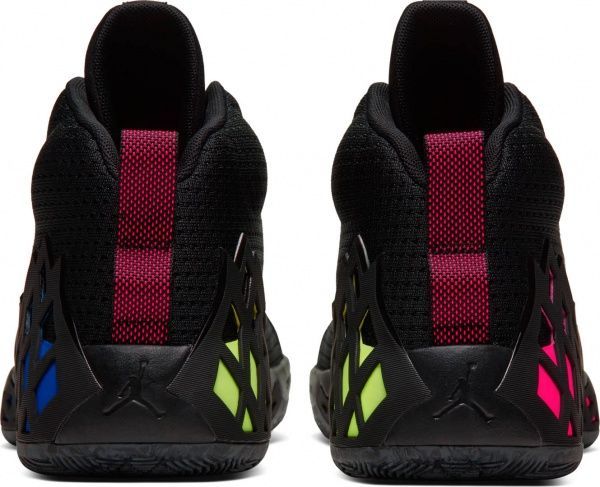 Кроссовки Nike JUMPMAN DIAMOND MID CI1204-009 р.9,5 черный