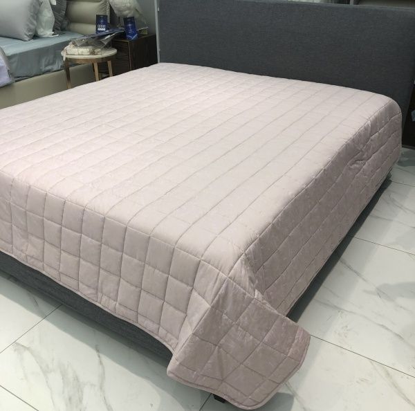 Покрывало Royal 240*260 см розовый La Nuit 