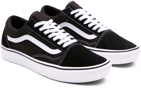 Кроссовки Vans UA COMFYCUSH OLD SKOOL (CLASSIC) VN0A3WMAVNE1 р.US 7 черно-белый