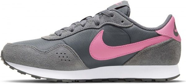 Кроссовки Nike MD Valiant CN8558-011 р.US 5,5Y серый