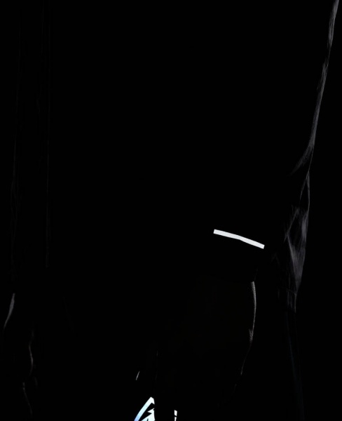 Вітрівка Nike M NK AIREEZ JACKET AOP DX6885-254 р.M чорний