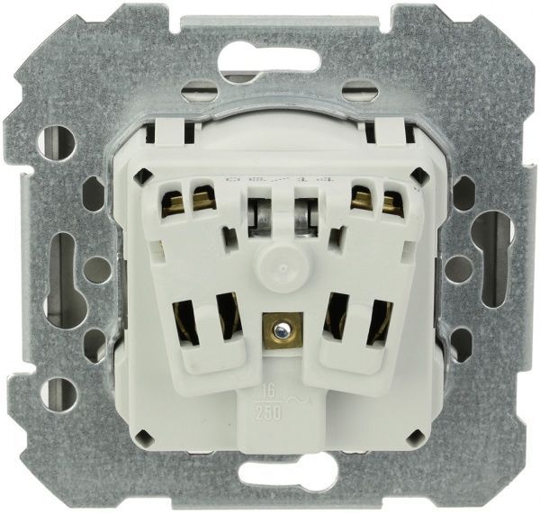 Розетка с заземлением Siemens Iris 2P+Z 16 А 250 В без шторок с крышкой кремовый 18813 A