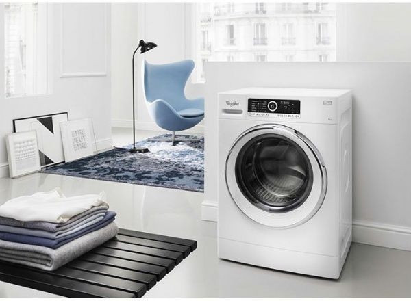 Пральна машина Whirlpool FSCR 90420