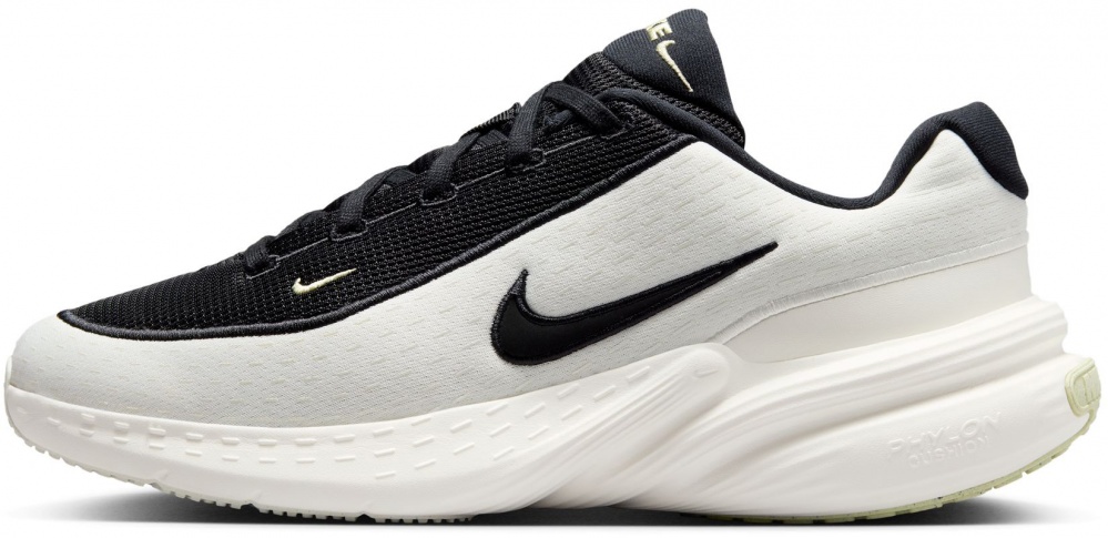Кросівки чоловічі демісезонні Nike Uplift SC IB2765-100 р.42 білі із чорним