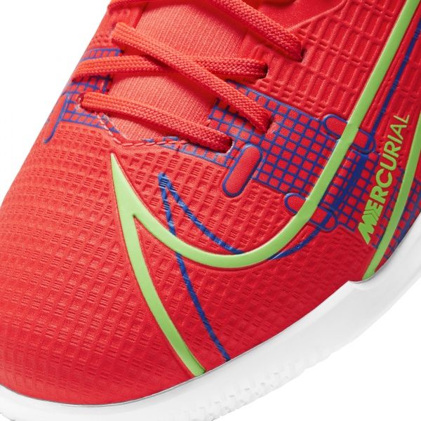 Футзальне взуття Nike Mercurial Superfly 8Academy IC CV0847-600 р. US 7,5 сірий