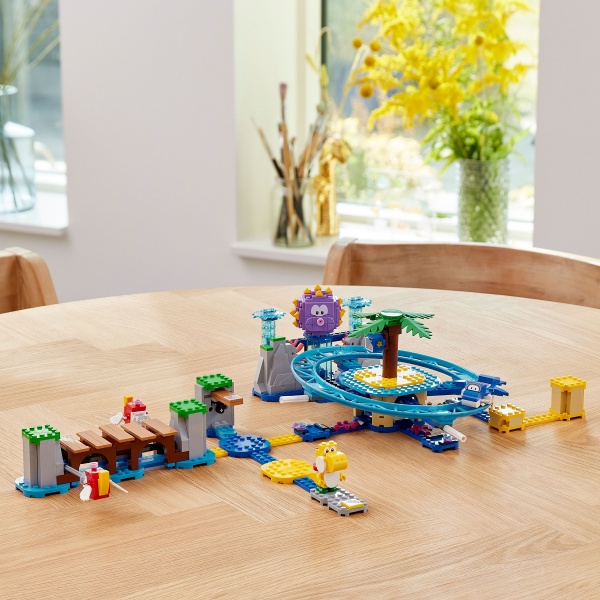 Конструктор LEGO Super Mario Дополнительныйнабор «Пляжное веселье огромного ежа» 71400