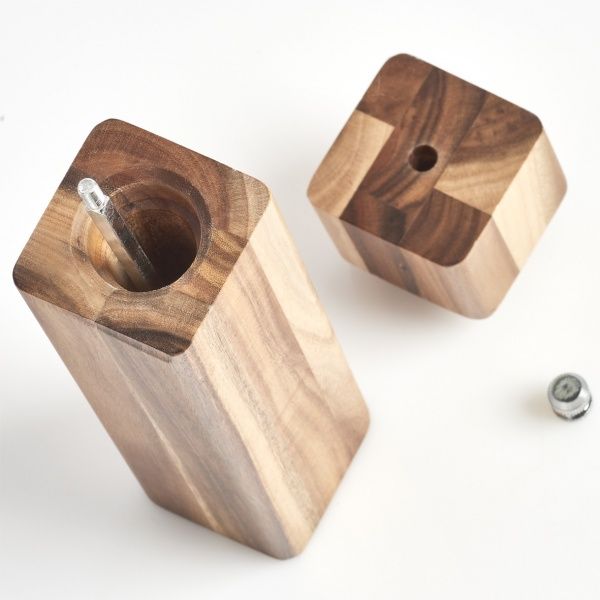Млинок для солі та перцю акація 5x5x13,5 см 25567 Zeller