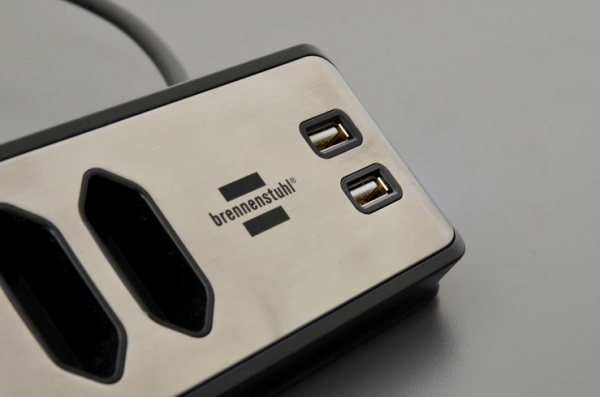 Удлинитель бытовой Brennenstuhl Estilo с USB с заземлением 4 гн. черно-серый 2 м 1153590410 
